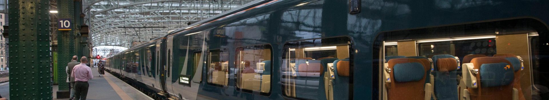 Caledonian Sleeper Luxury train into Inverness