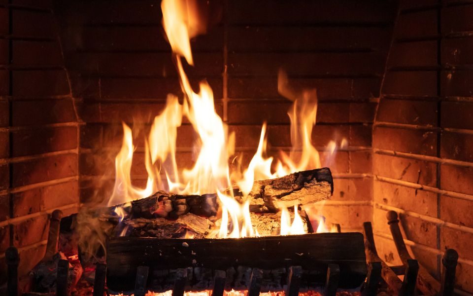 Open Log Fire