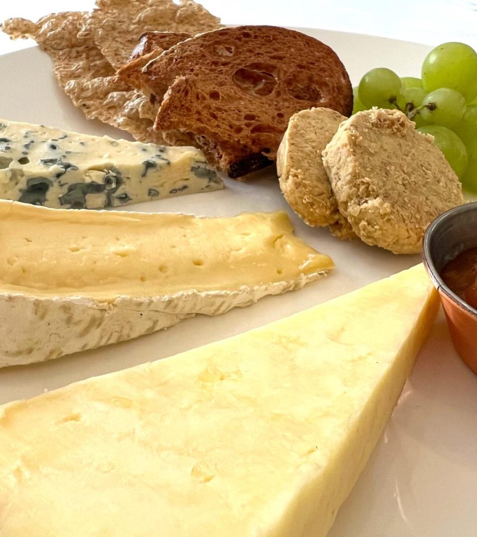 1_Cheeseboard 1_Cheeseboard
