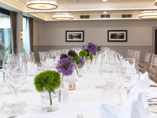 Banqueting-Setup-Resize