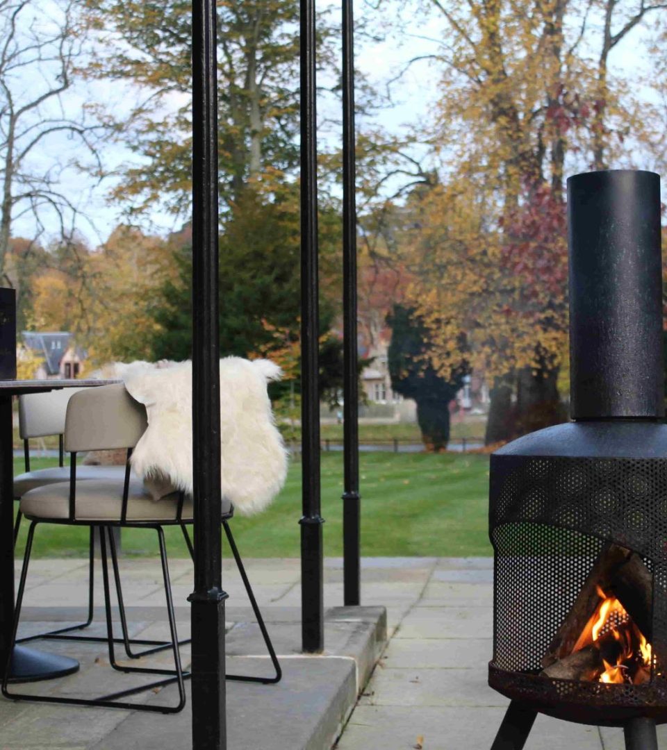 Firepit-Courtyard-Arrival-2