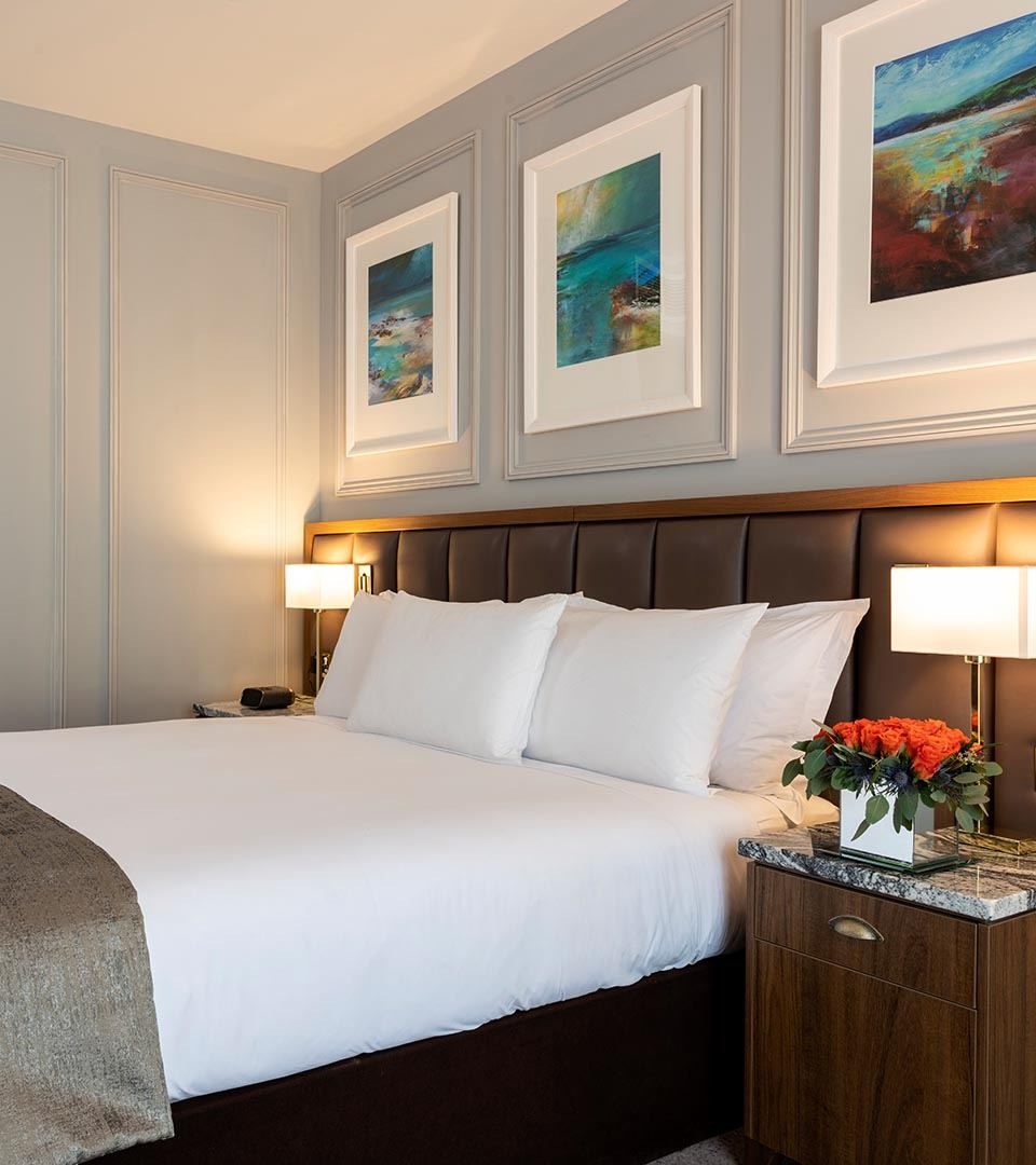A luxurious double bed in one of our Laurel bedrooms A luxurious double bed in one of our Laurel bedrooms