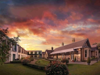 Ness-Walk-5-Hotel-on-the-Banks-of-the-River-Ness