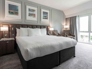 Ness-Walk-Bedrooms-King-Room-Laurel