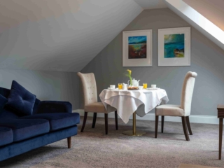 Ness-Walk-Bedrooms-Rowan-Suite