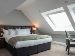 Ness-Walk-Bedrooms-Wellingtonia-Suite-90sqm