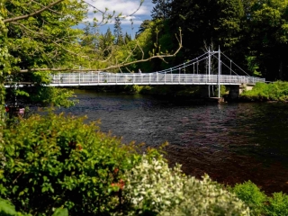 Visit-Experience-Stroll-through-the-Ness-Islands