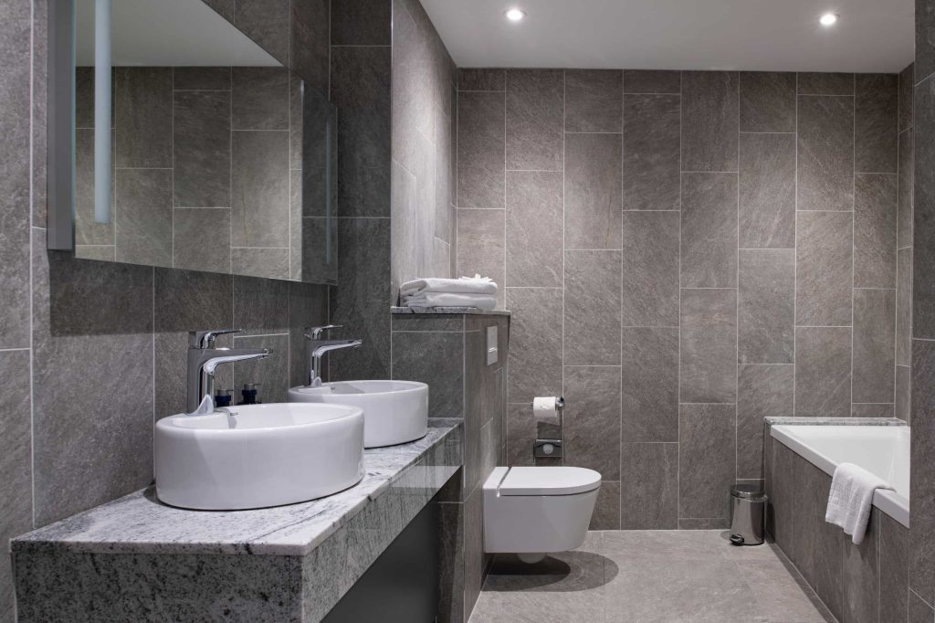 Standard bathroom in Birch Room at Ness Walk